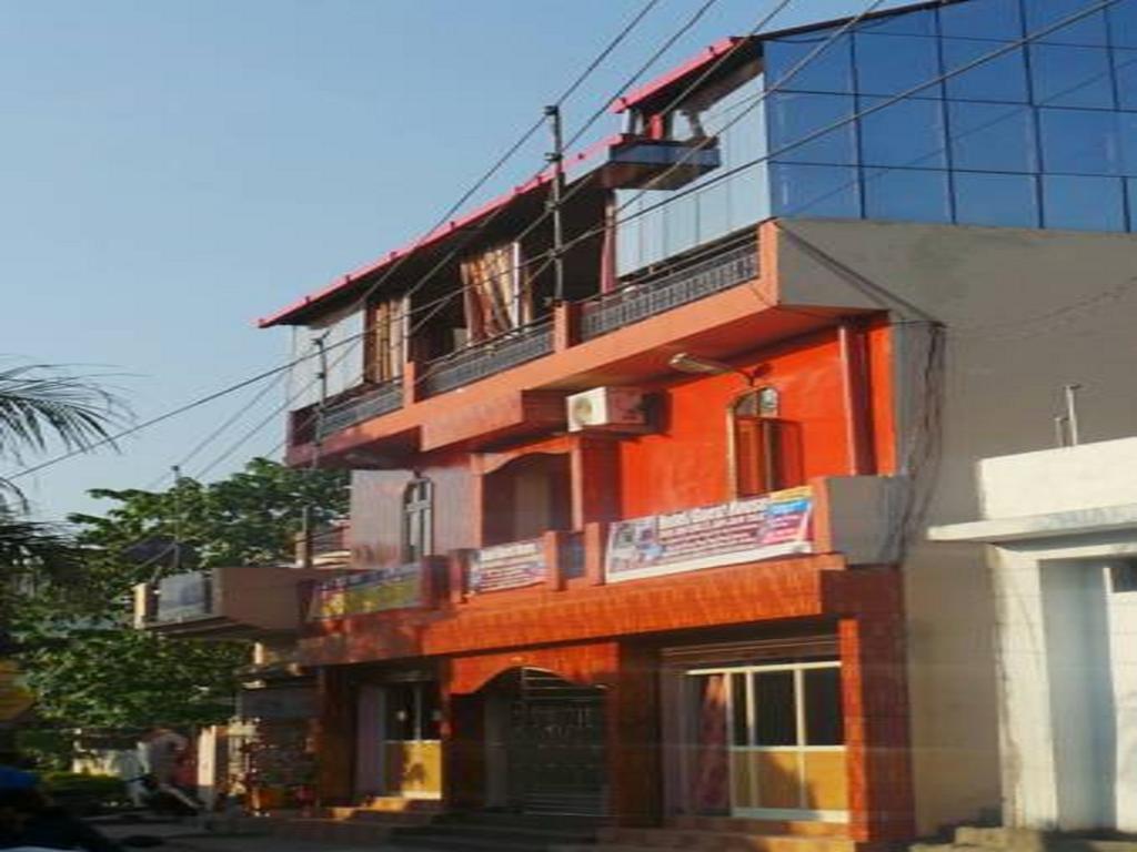 Hotel Jan Jan Tak Дехрадун Экстерьер фото